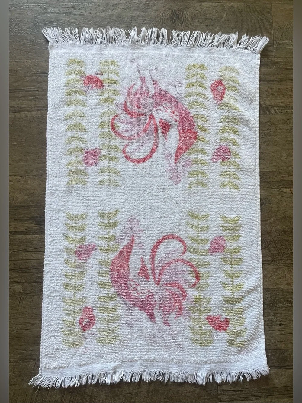 Vintage MCM Kitchen Towel Roosters & Chicks Red w Pink 15x24